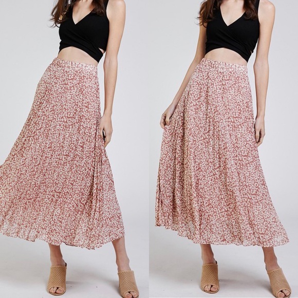 Dash of Pink Dresses & Skirts - LAST ONE! Animal Print Pleated Skirt